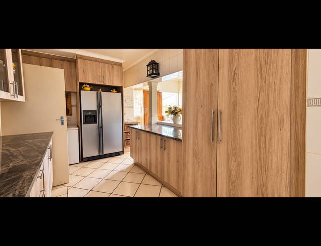 4 BEDROOM HOUSE FOR SALE IN RYNFIELD
